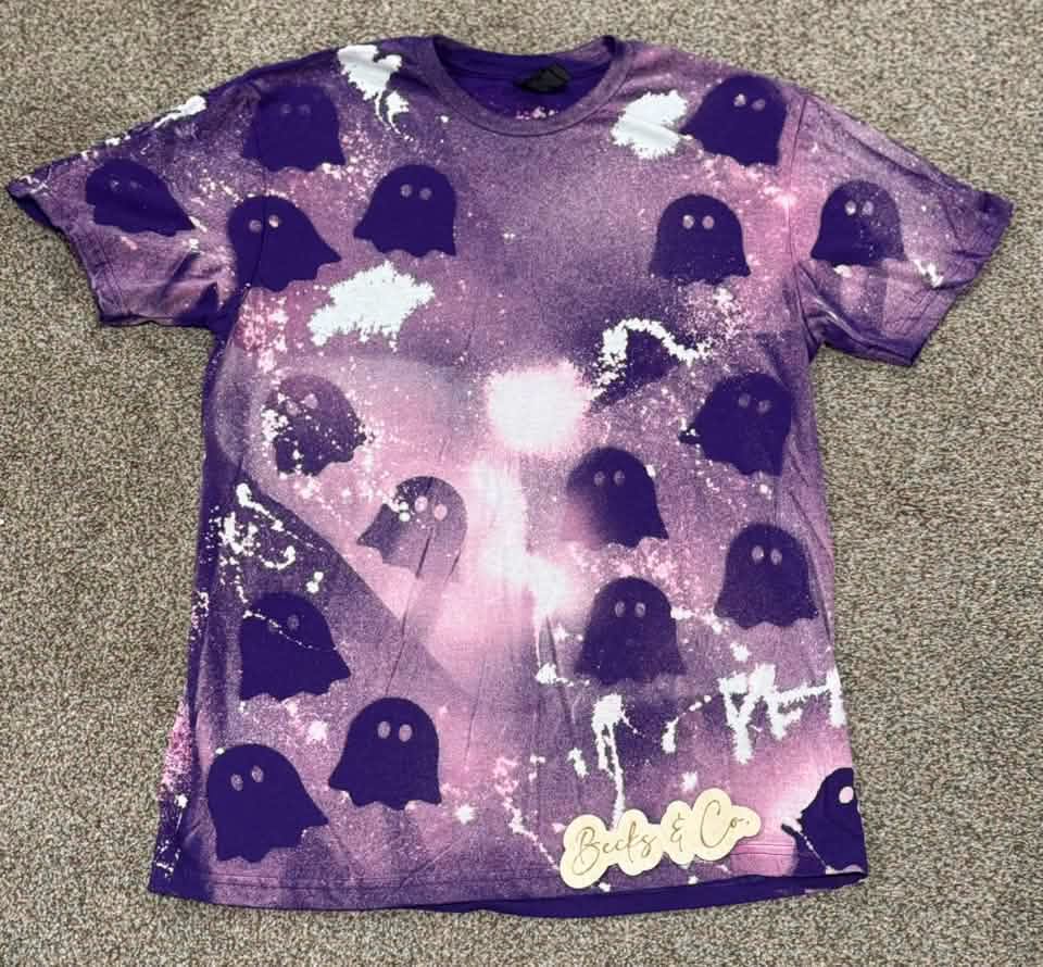 Bleach Splatter Mini Ghosts: Size MEDIUM Unisex Gildan T-shirt