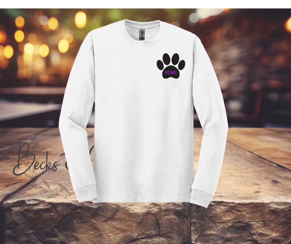 Paw Print chest piece with letters (Vet / Pet owner) T-shirt